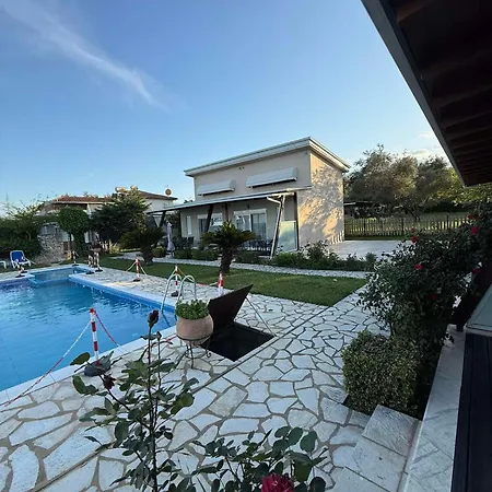 White Shark Villas Apartament Litochoro